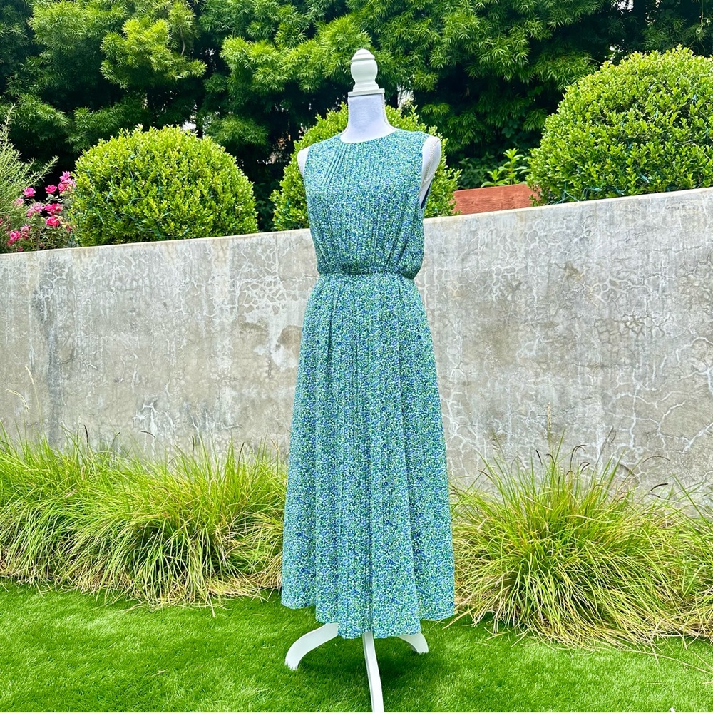 Easy Breezy Floral Mango Dress with Button Fastener